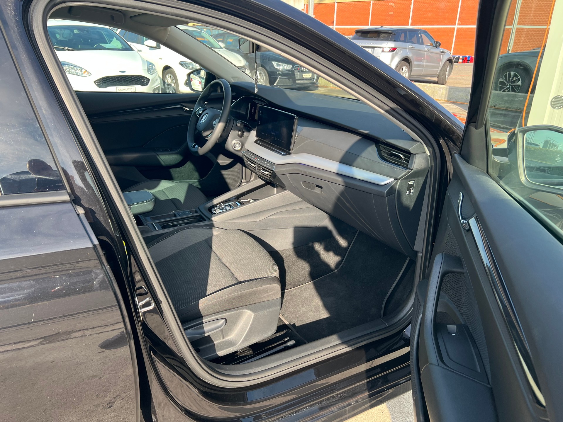 SKODA OCTAVIA 2.0TDI DSG AMBITION-image-13