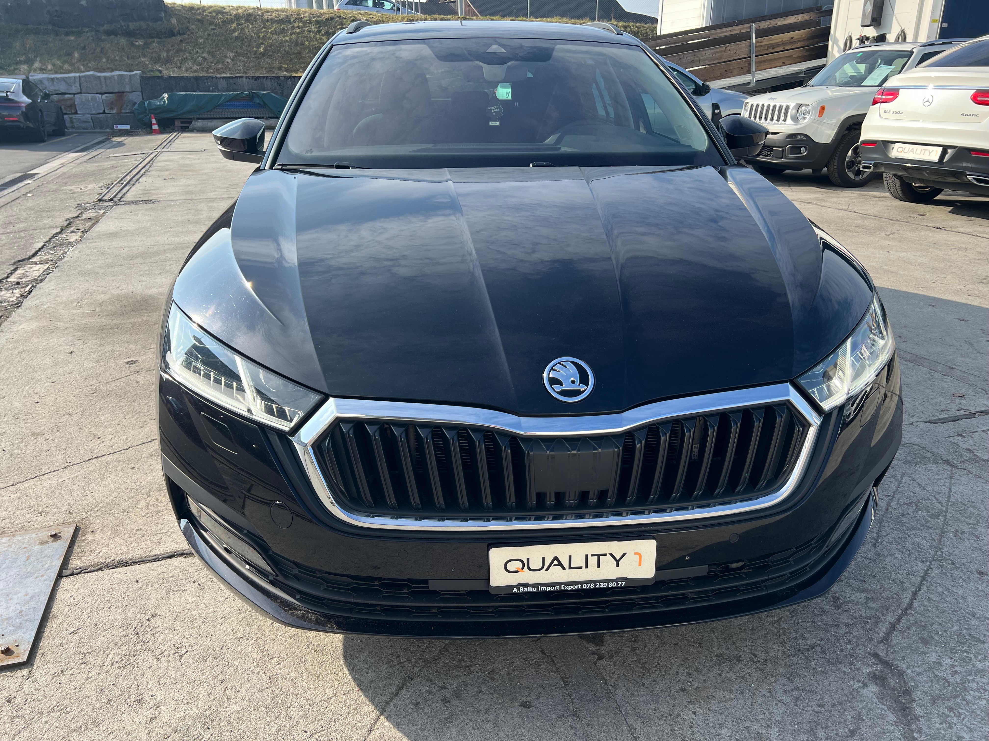 Car photo
