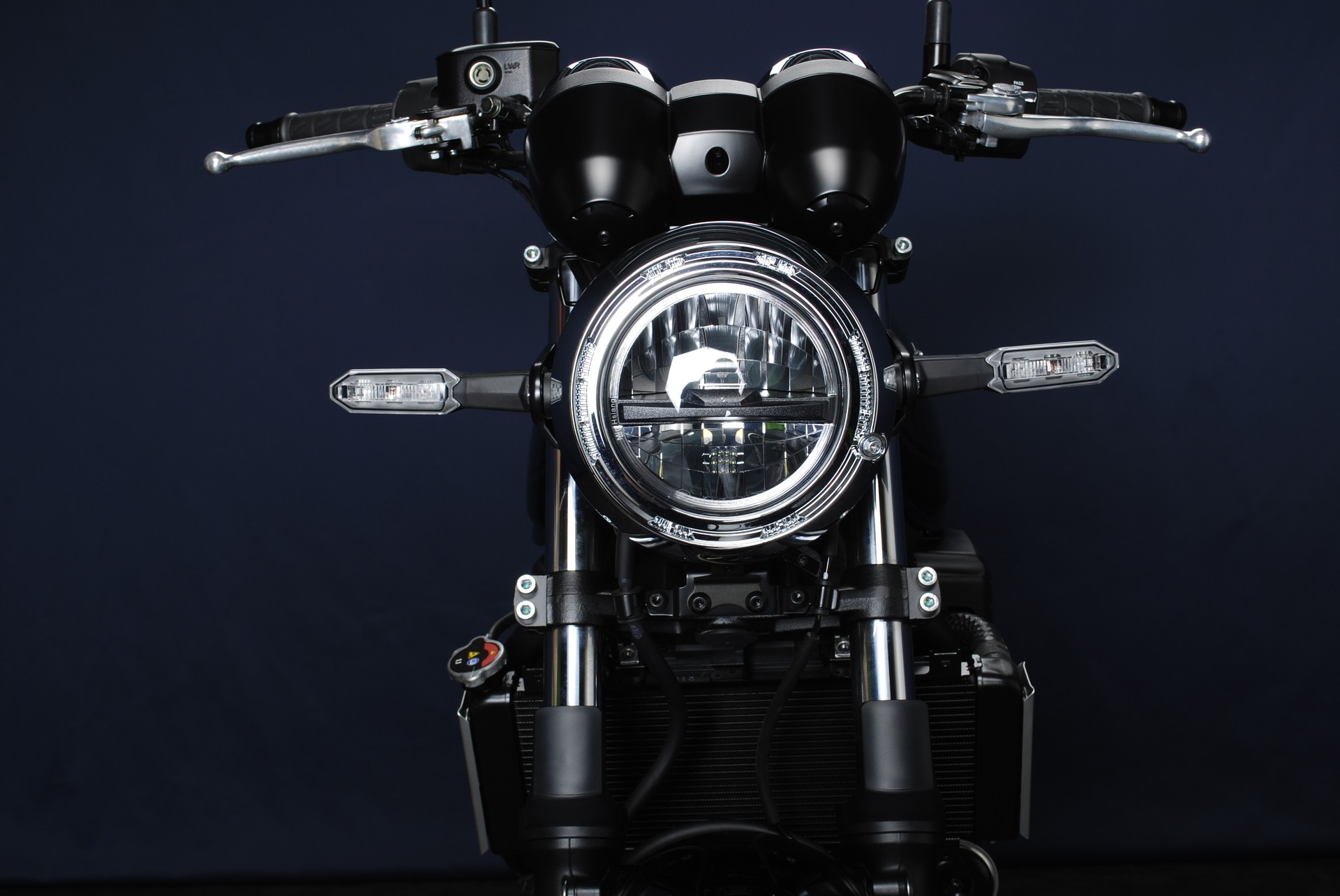 KAWASAKI Z 650 RS MY24 - 50 oder 35 kW-image-8