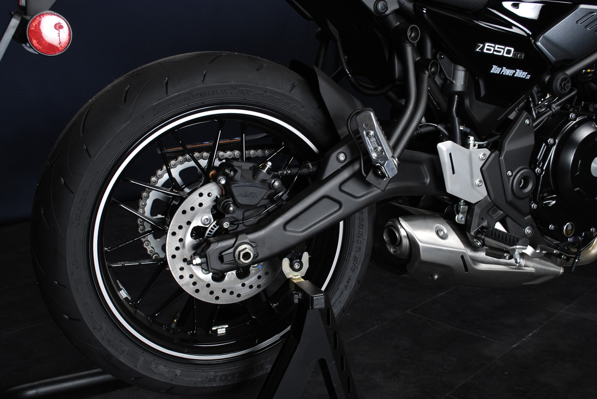 KAWASAKI Z 650 RS MY24 - 50 oder 35 kW-showroom-element-1