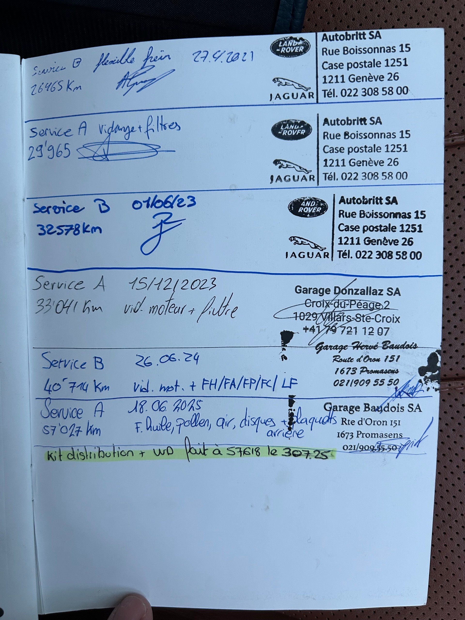 LAND ROVER Range Rover RR Evoque 2.2 SD4 AT9-image-9