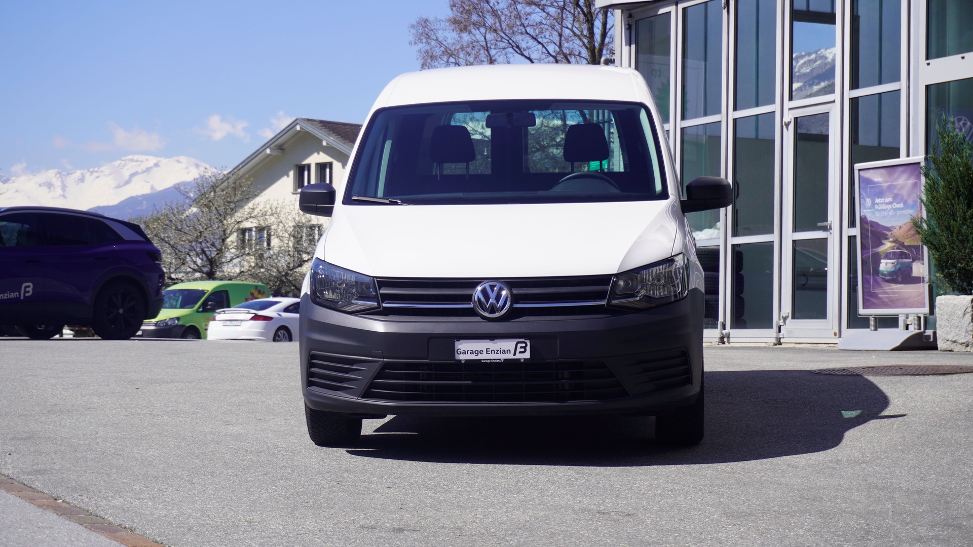 VW Caddy 1.0 TSI Entry BlueMotion Technology-image-16
