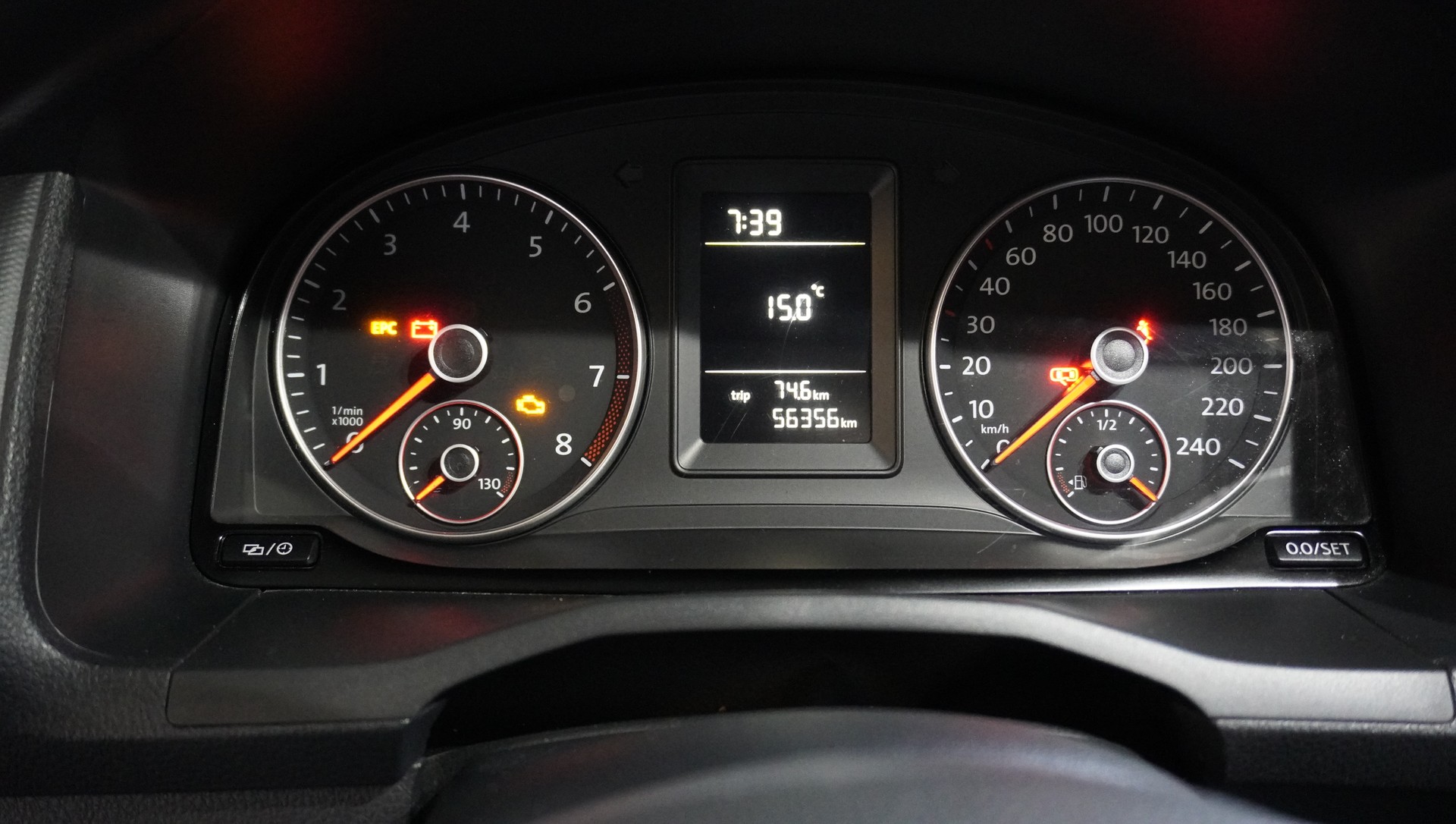 VW Caddy 1.0 TSI Entry BlueMotion Technology-image-2
