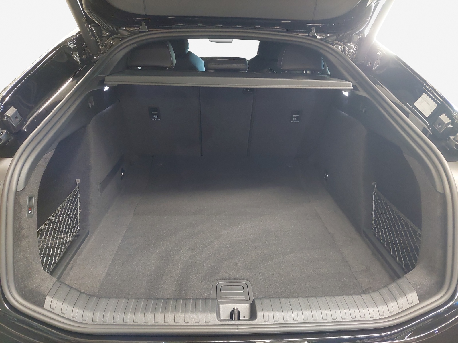 AUDI A6 Sportback e-tron performance-image-12