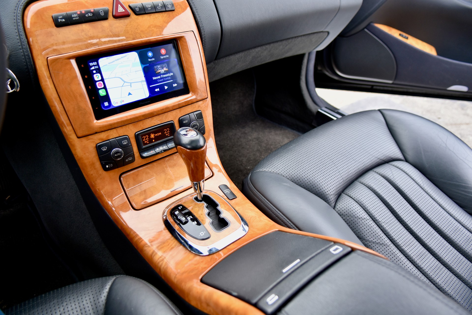 MERCEDES-BENZ CL 55 AMG Automatic-image-13