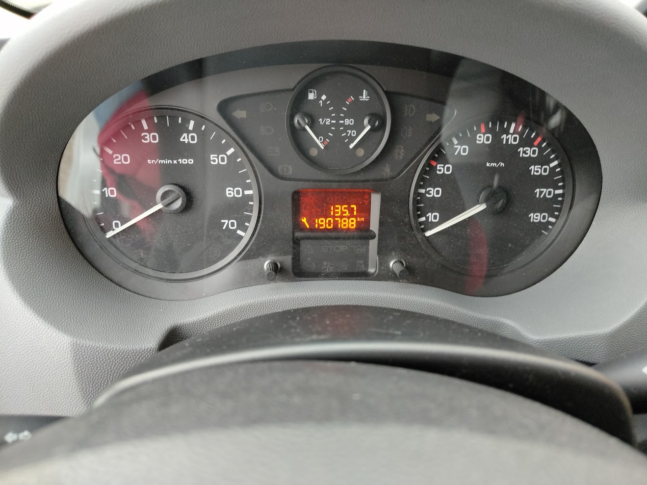 CITROEN Jumpy 1.6 HDi 10 L1H1-image-6