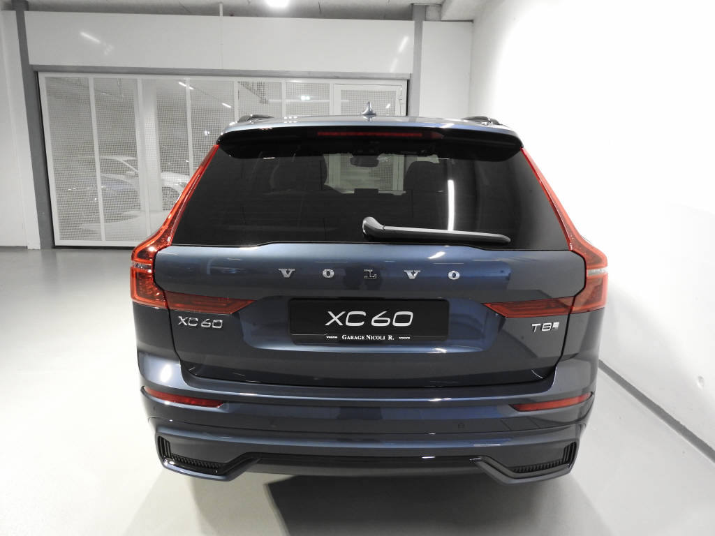 VOLVO XC60 2.0 T8 TE Ultra Dark eAWD-image-4