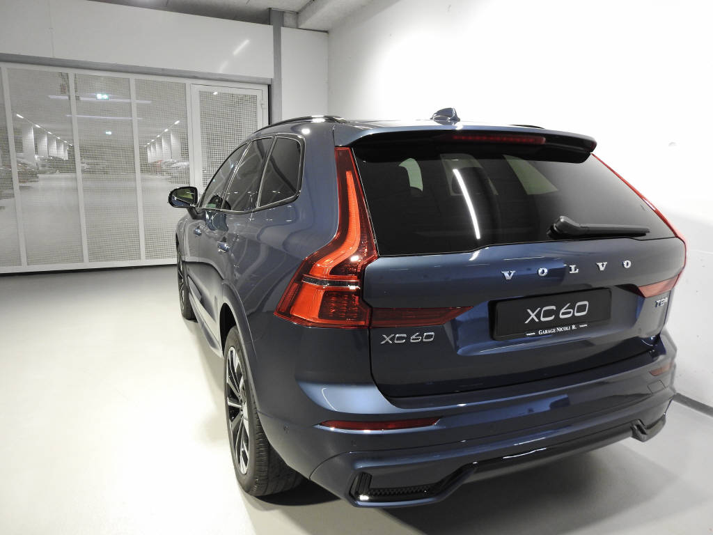 VOLVO XC60 2.0 T8 TE Ultra Dark eAWD-image-3