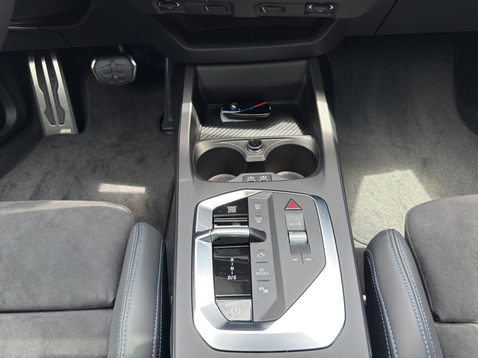 BMW M235i xDrive Gran Coupé-image-18