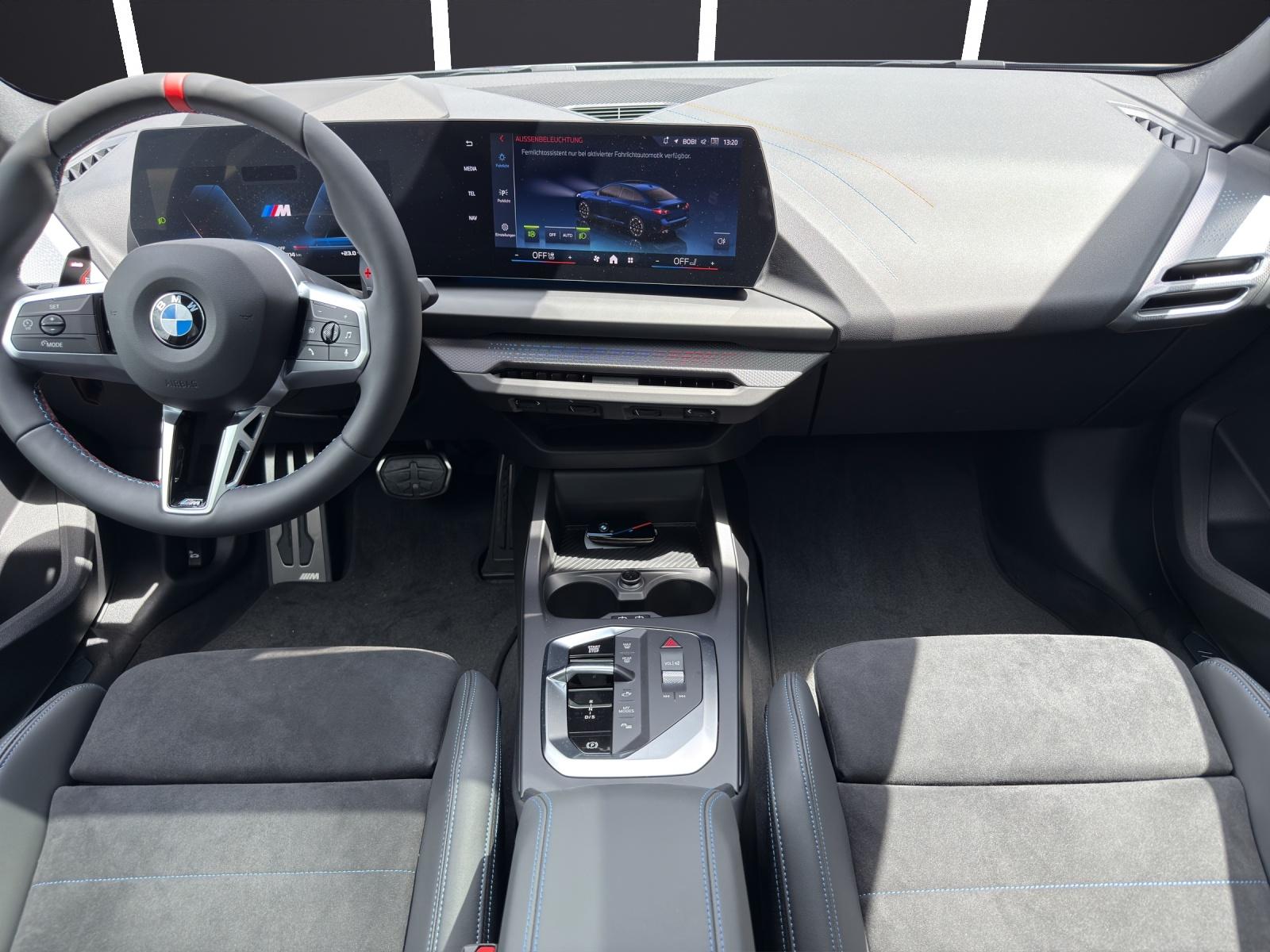 BMW M235i xDrive Gran Coupé-image-16