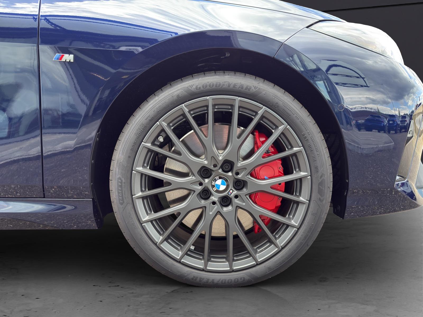 BMW M235i xDrive Gran Coupé-image-8