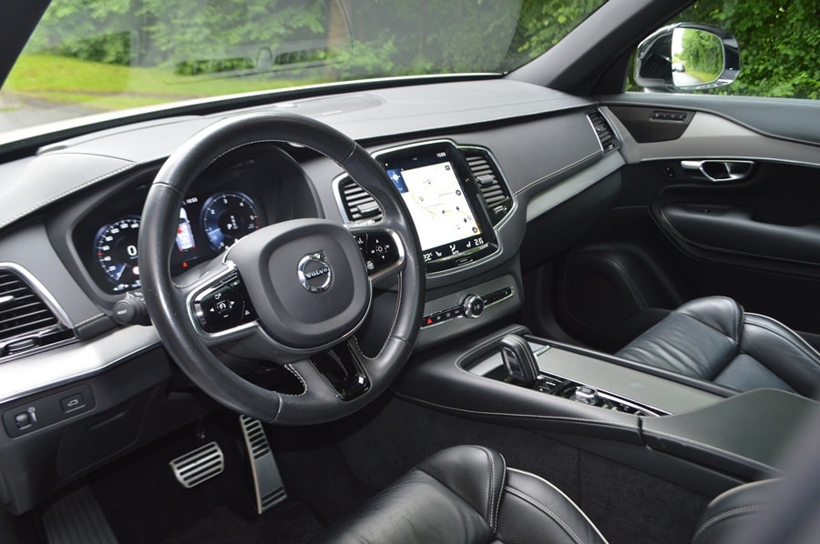 VOLVO XC90 B5 Diesel Mild Hybrid AWD R-Design Geartronic 7 Plätze-image-4