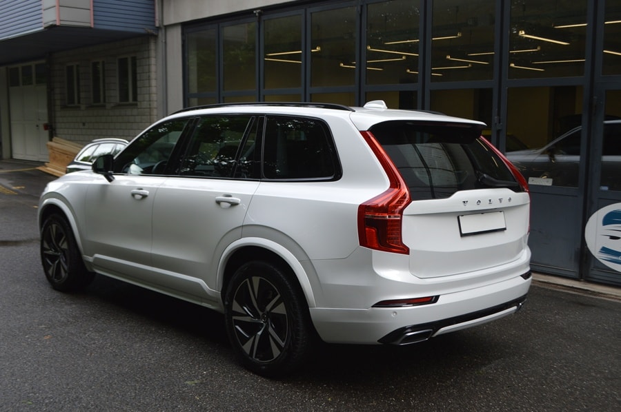 VOLVO XC90 B5 Diesel Mild Hybrid AWD R-Design Geartronic 7 Plätze-image-2