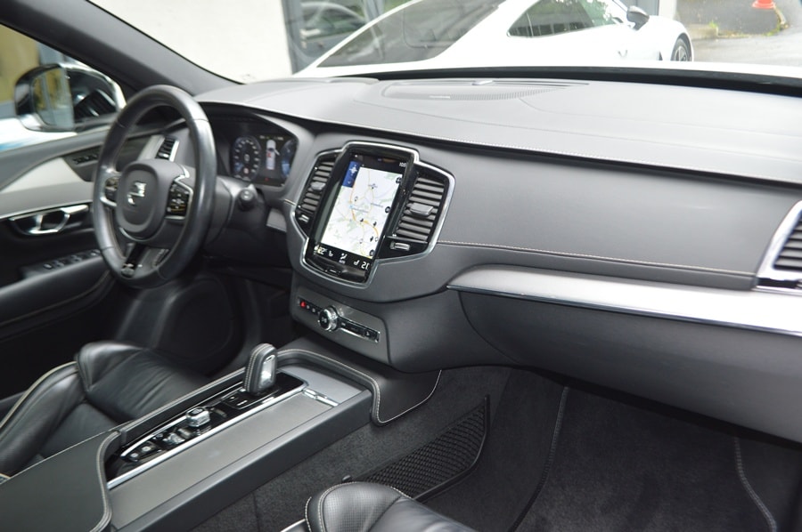 VOLVO XC90 B5 Diesel Mild Hybrid AWD R-Design Geartronic 7 Plätze-image-6