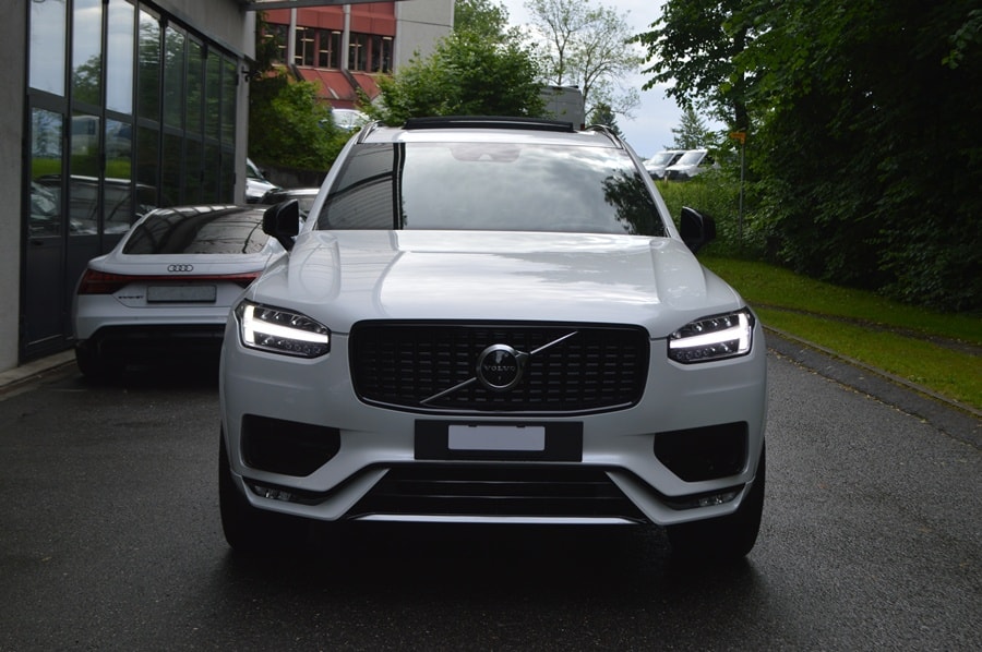 VOLVO XC90 B5 Diesel Mild Hybrid AWD R-Design Geartronic 7 Plätze-image-1