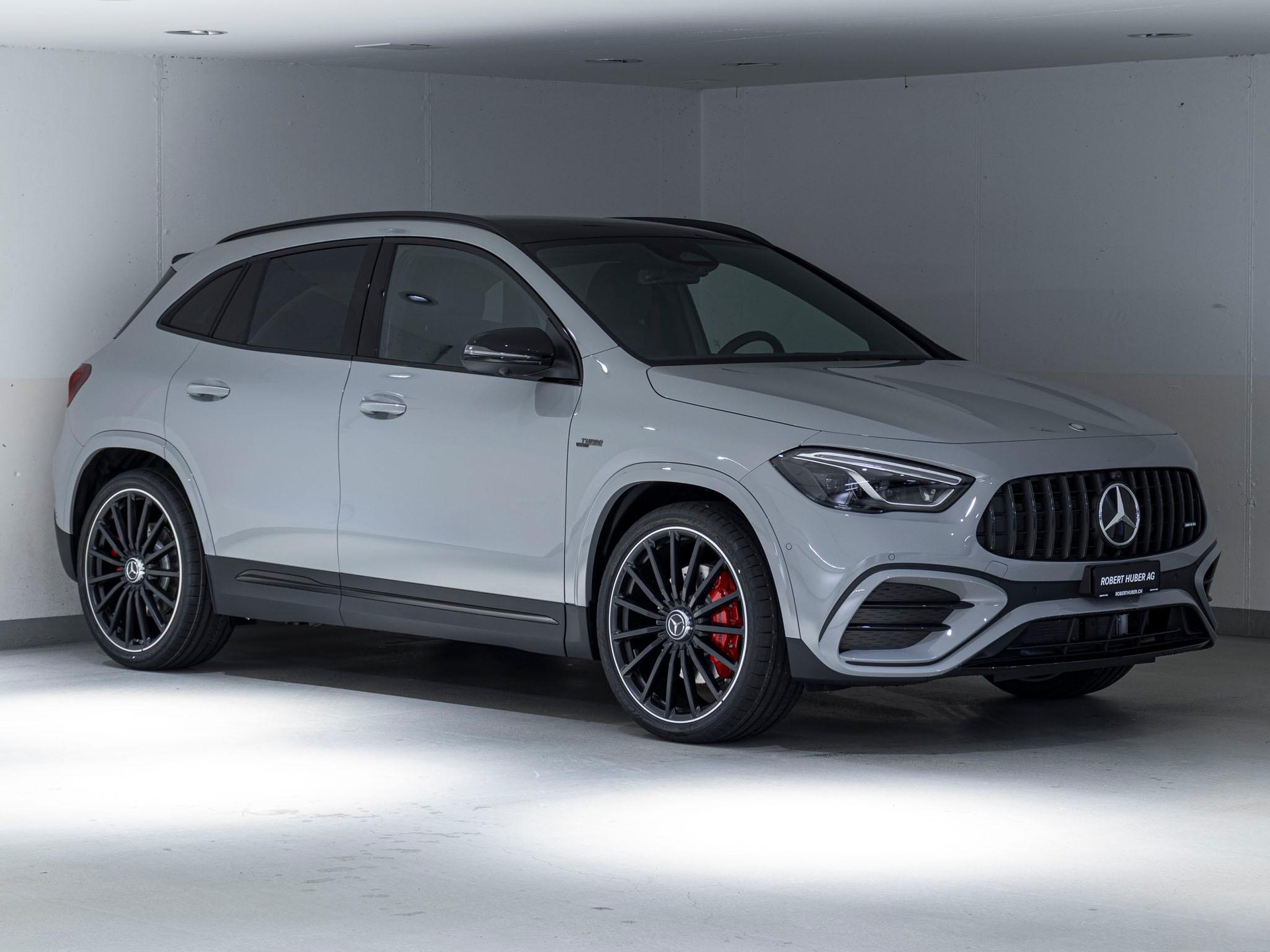 MERCEDES-BENZ GLA 35 AMG 4MATIC-image-1