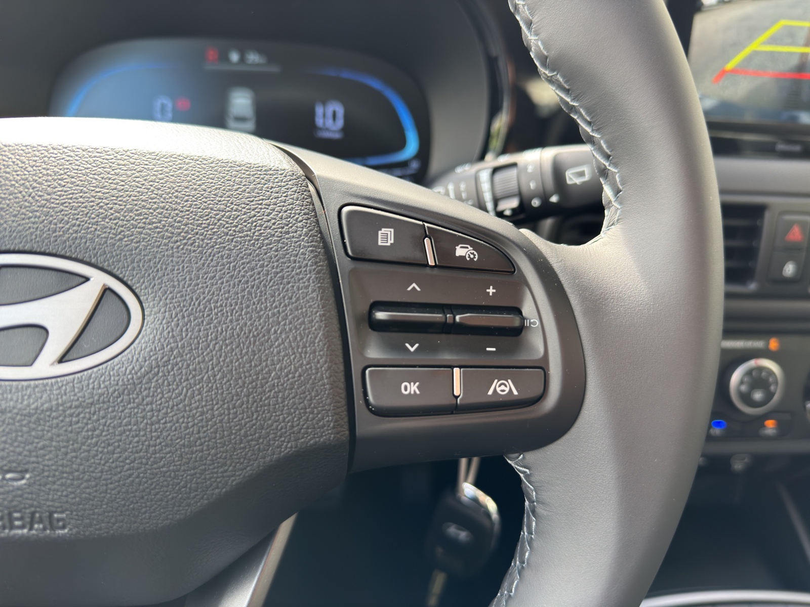 HYUNDAI i10 1.0 Origo-image-9