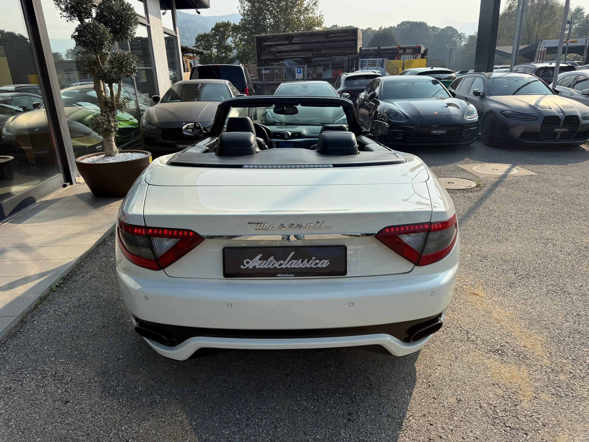 MASERATI GranCabrio Sport Automatica-image-2