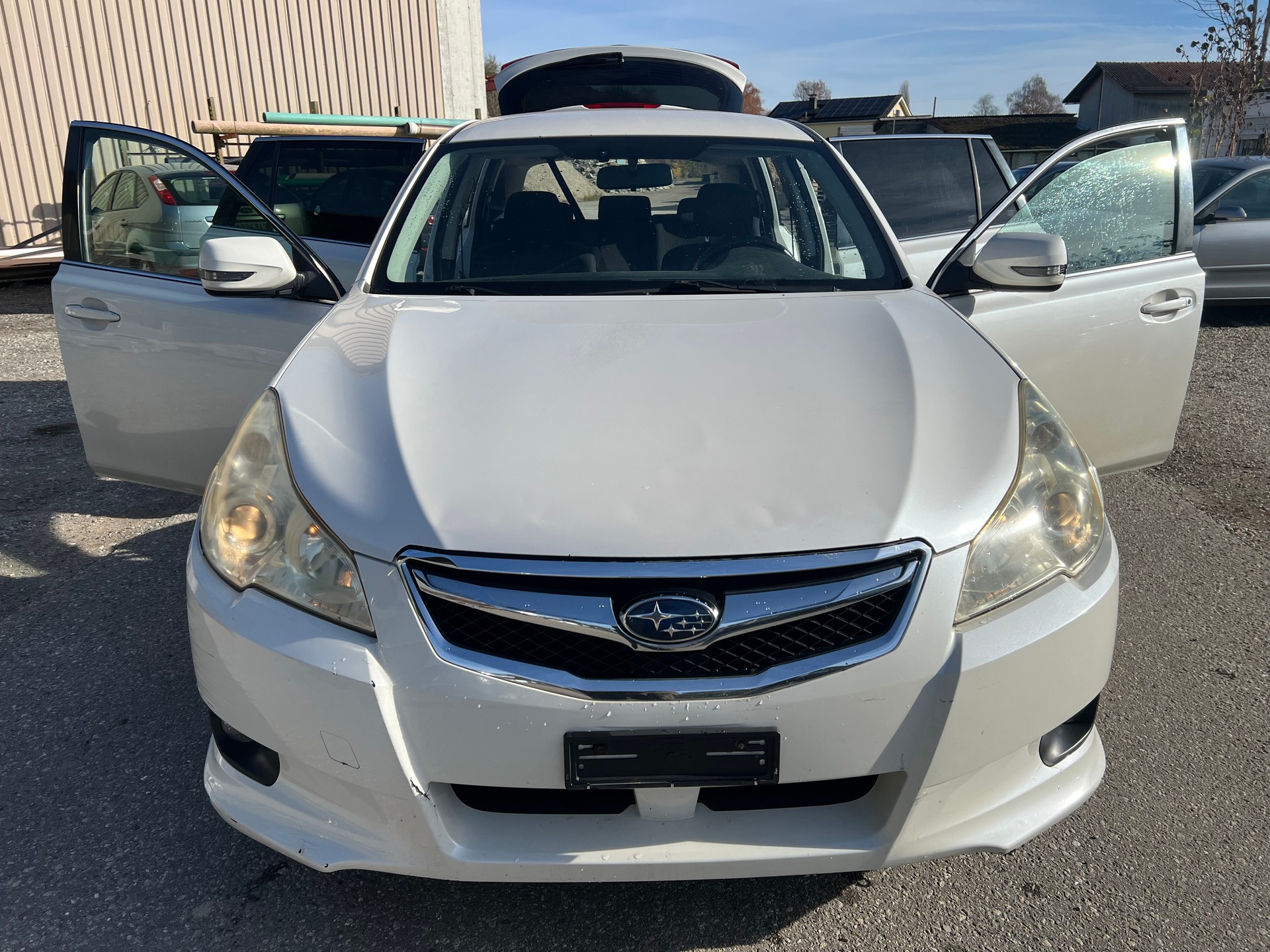 SUBARU Legacy 2.0i Swiss Special AWD Lineartronic-image-6