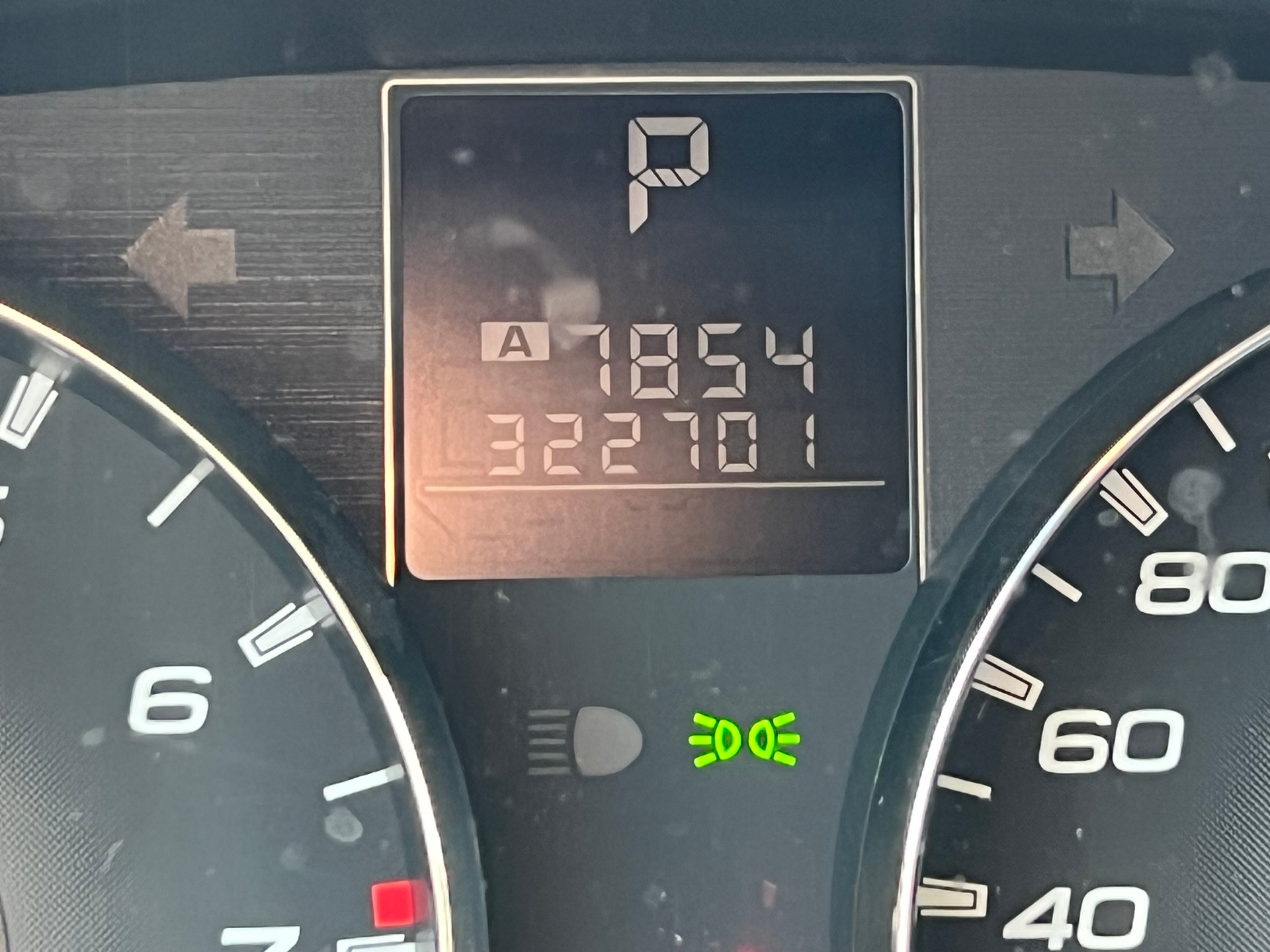 SUBARU Legacy 2.0i Swiss Special AWD Lineartronic-image-14
