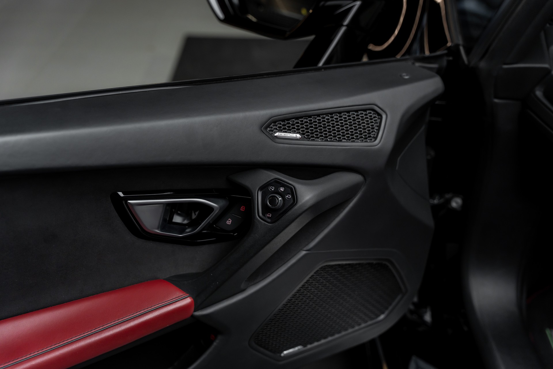 LAMBORGHINI Huracan EVO Spyder DCT-image-19