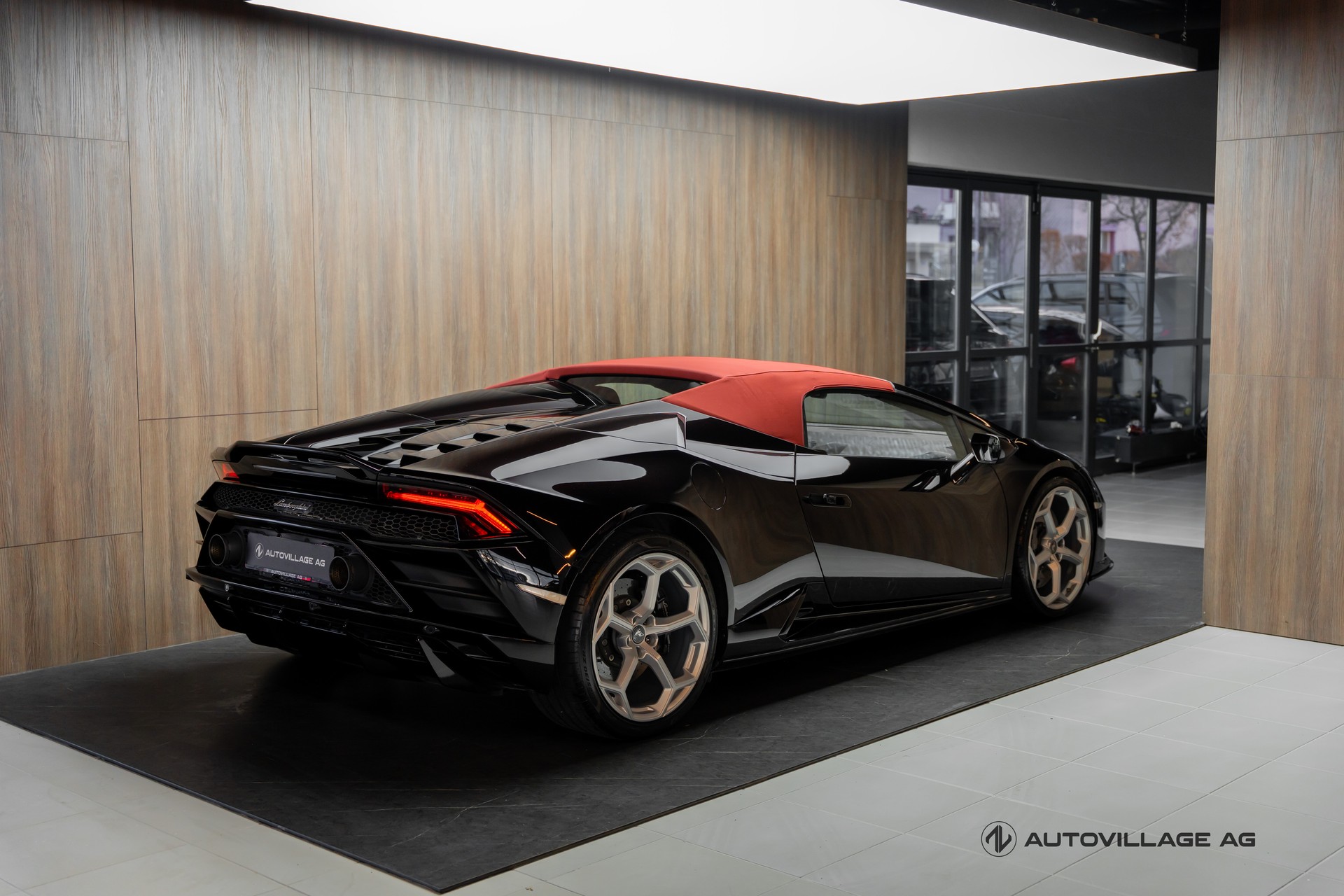 LAMBORGHINI Huracan EVO Spyder DCT-image-3