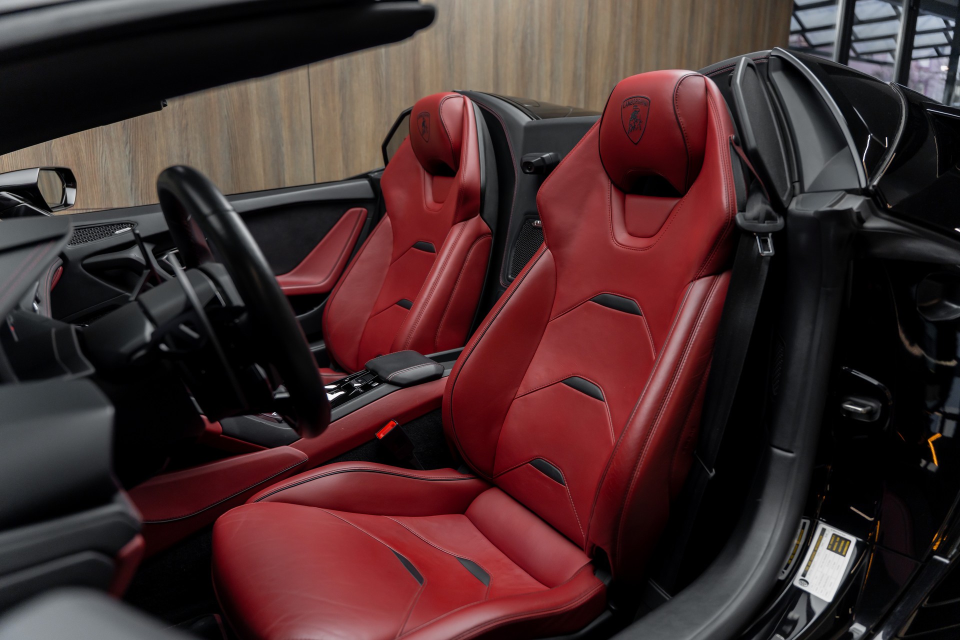 LAMBORGHINI Huracan EVO Spyder DCT-image-5
