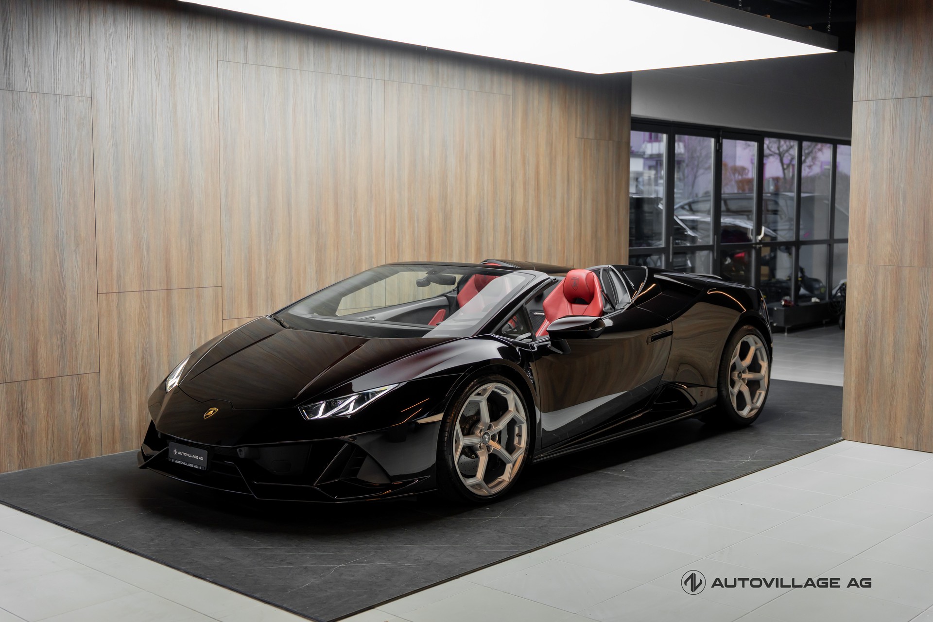 LAMBORGHINI Huracan EVO Spyder DCT-image-0