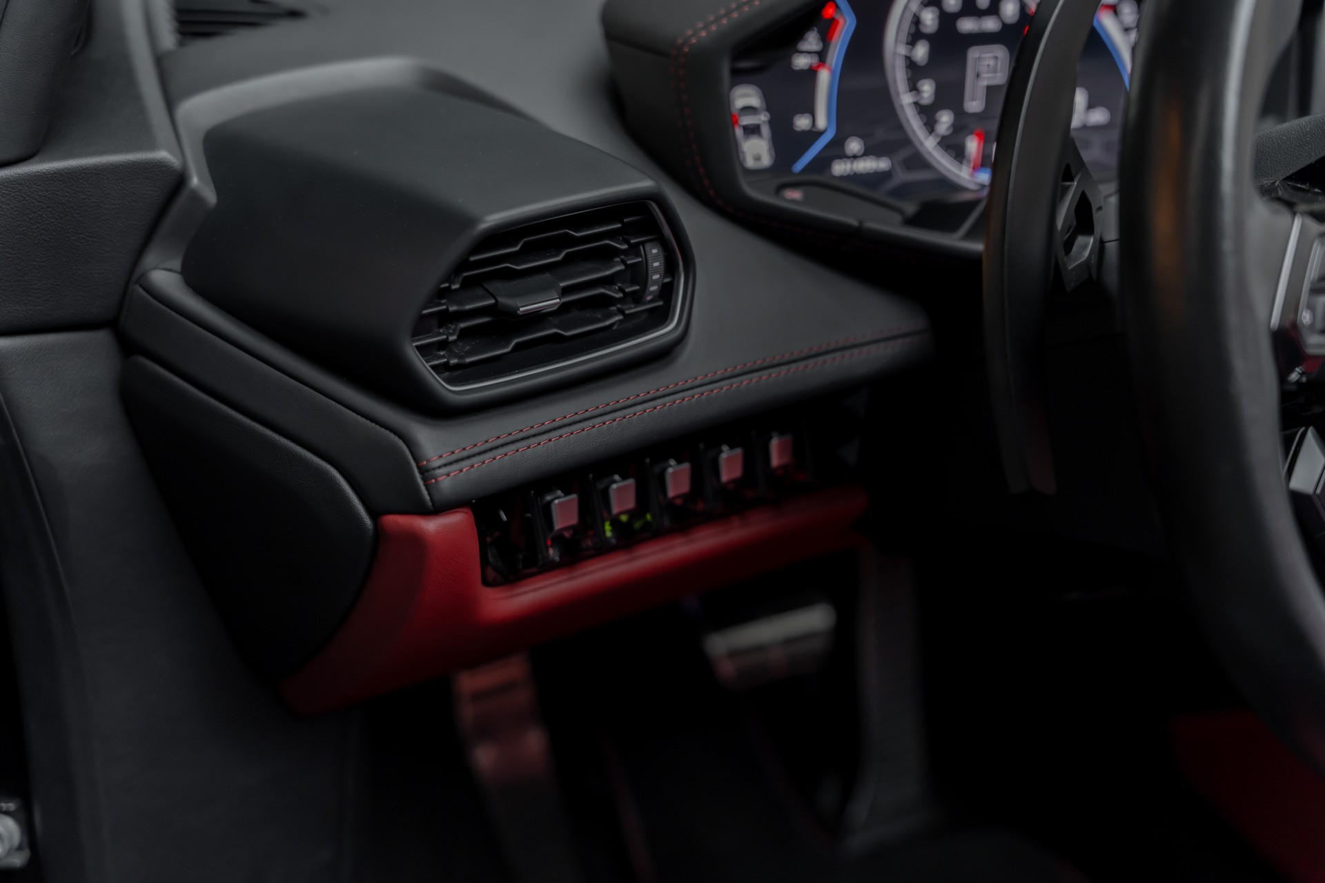 LAMBORGHINI Huracan EVO Spyder DCT-image-18
