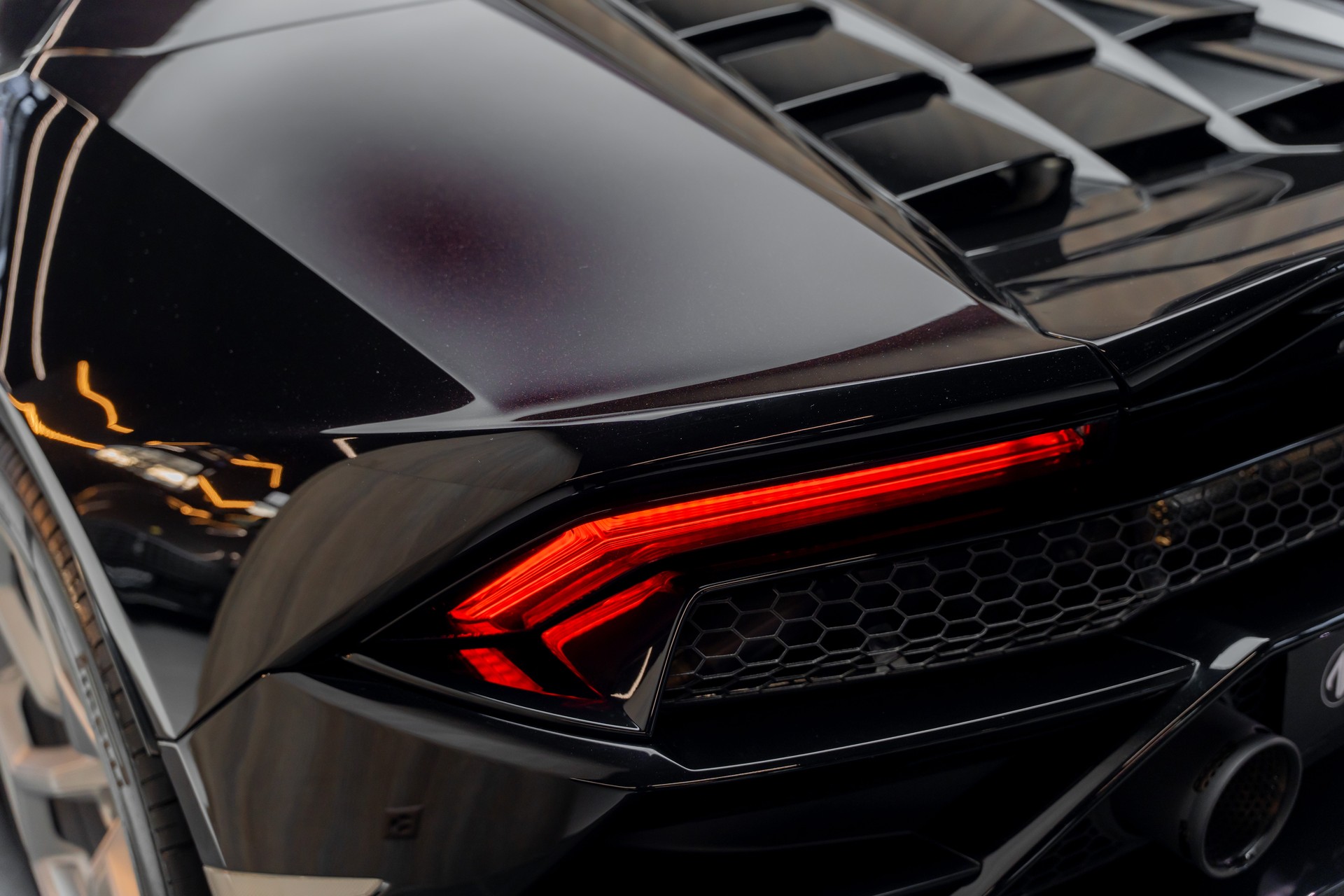 LAMBORGHINI Huracan EVO Spyder DCT-image-25