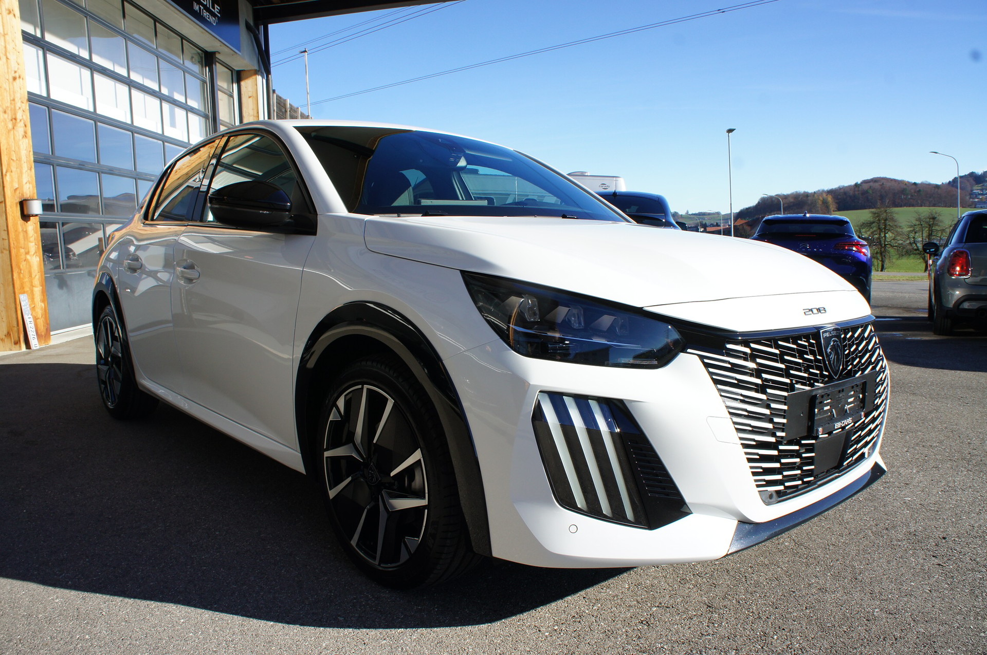 PEUGEOT 208 1.2 MHEV 145 GT-image-6