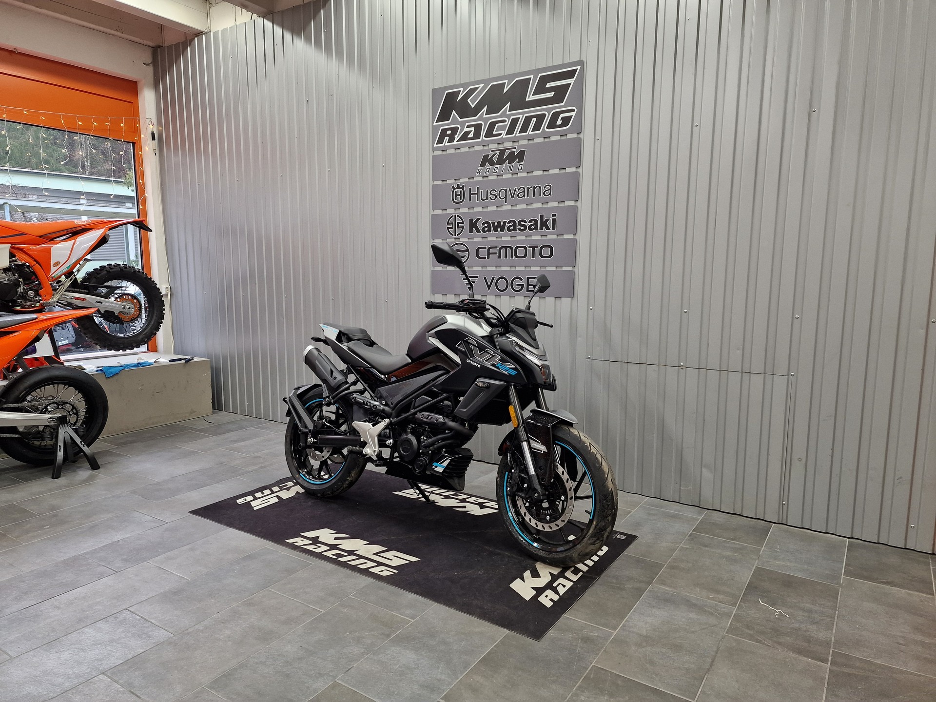 CF MOTO NK 125-image-4