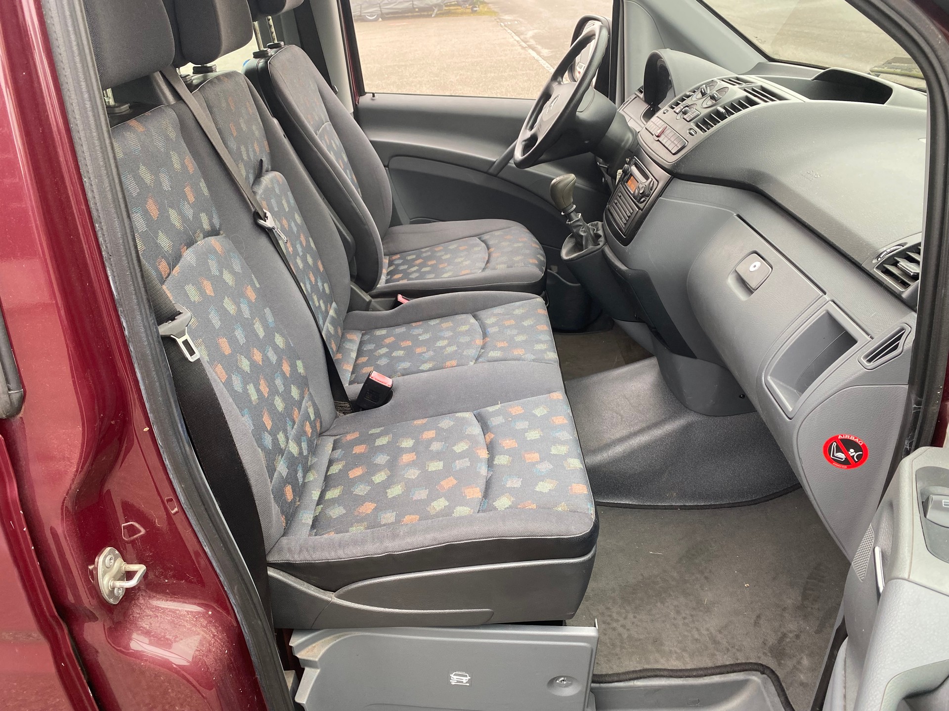 MERCEDES-BENZ Vito 111 CDI 9-Plätzer 115000km-image-9