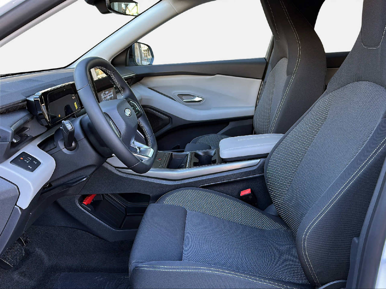 FORD Explorer Extended Range Select AWD-image-13