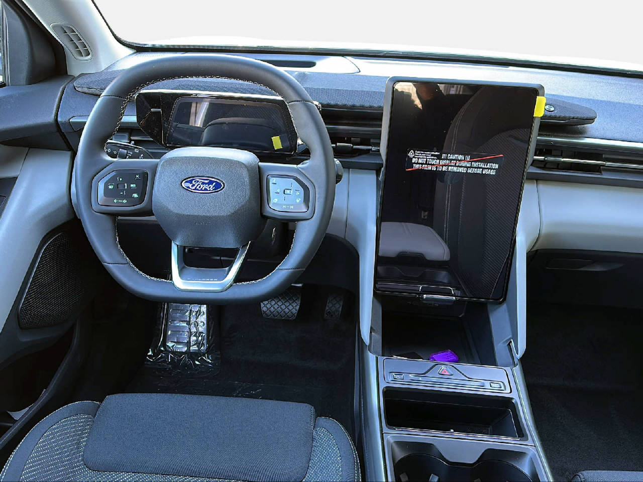 FORD Explorer Extended Range Select AWD-image-9