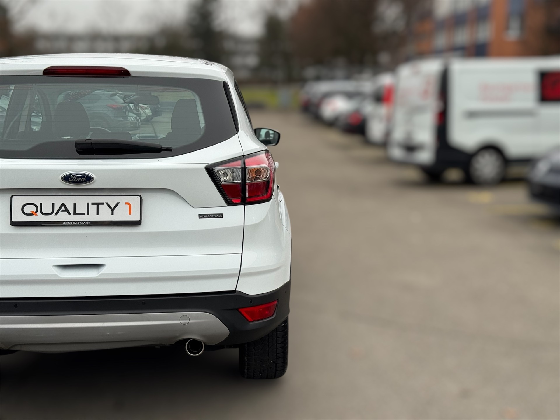 FORD Kuga 2.0 TDCi Trend 4WD PowerShift-image-13
