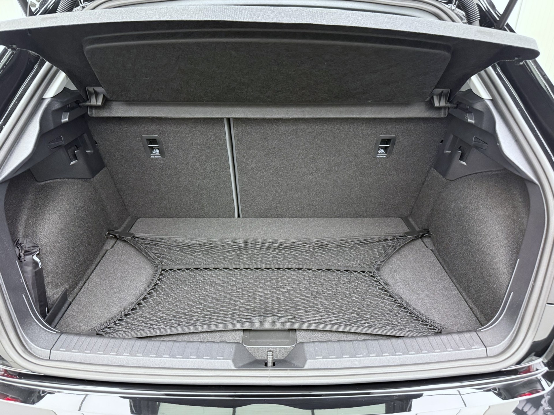 AUDI A1 allstreet 30 TFSI S-tronic-image-19