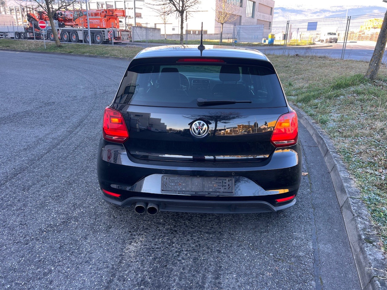 VW Polo 1.8 TSI GTI 230-image-4