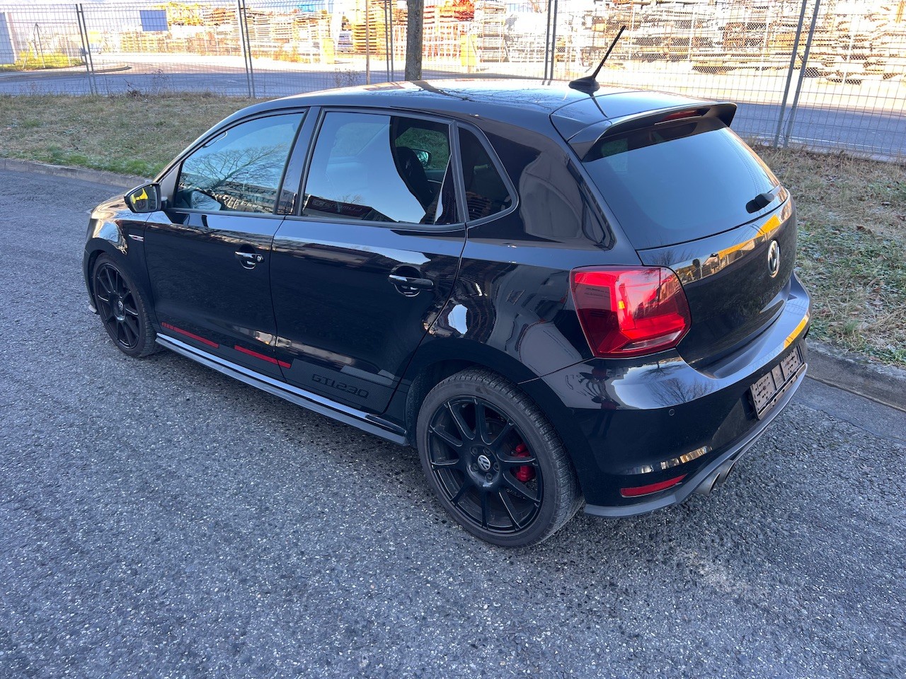 VW Polo 1.8 TSI GTI 230-image-3