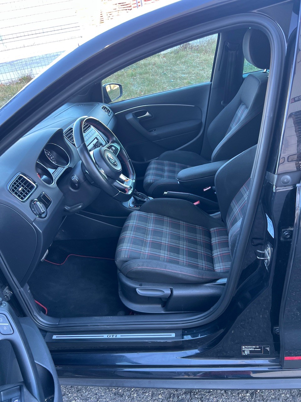 VW Polo 1.8 TSI GTI 230-image-9