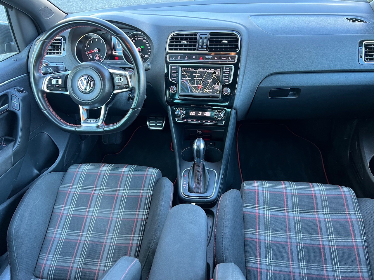 VW Polo 1.8 TSI GTI 230-image-10