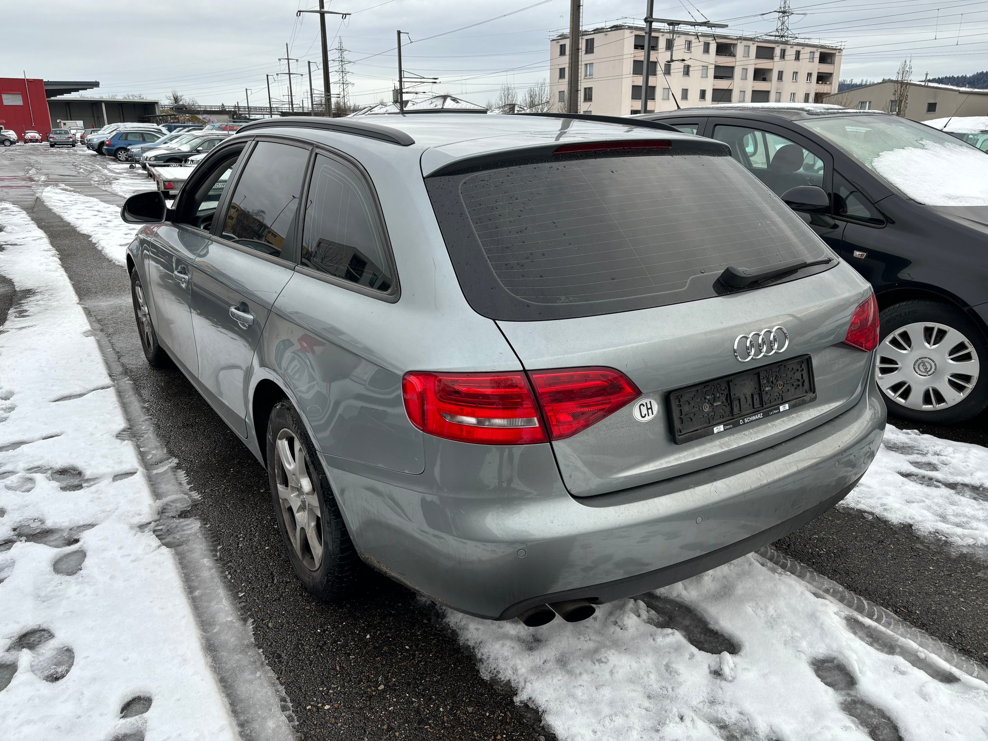 AUDI A4 Avant 1.8 TFSI multitronic-image-1