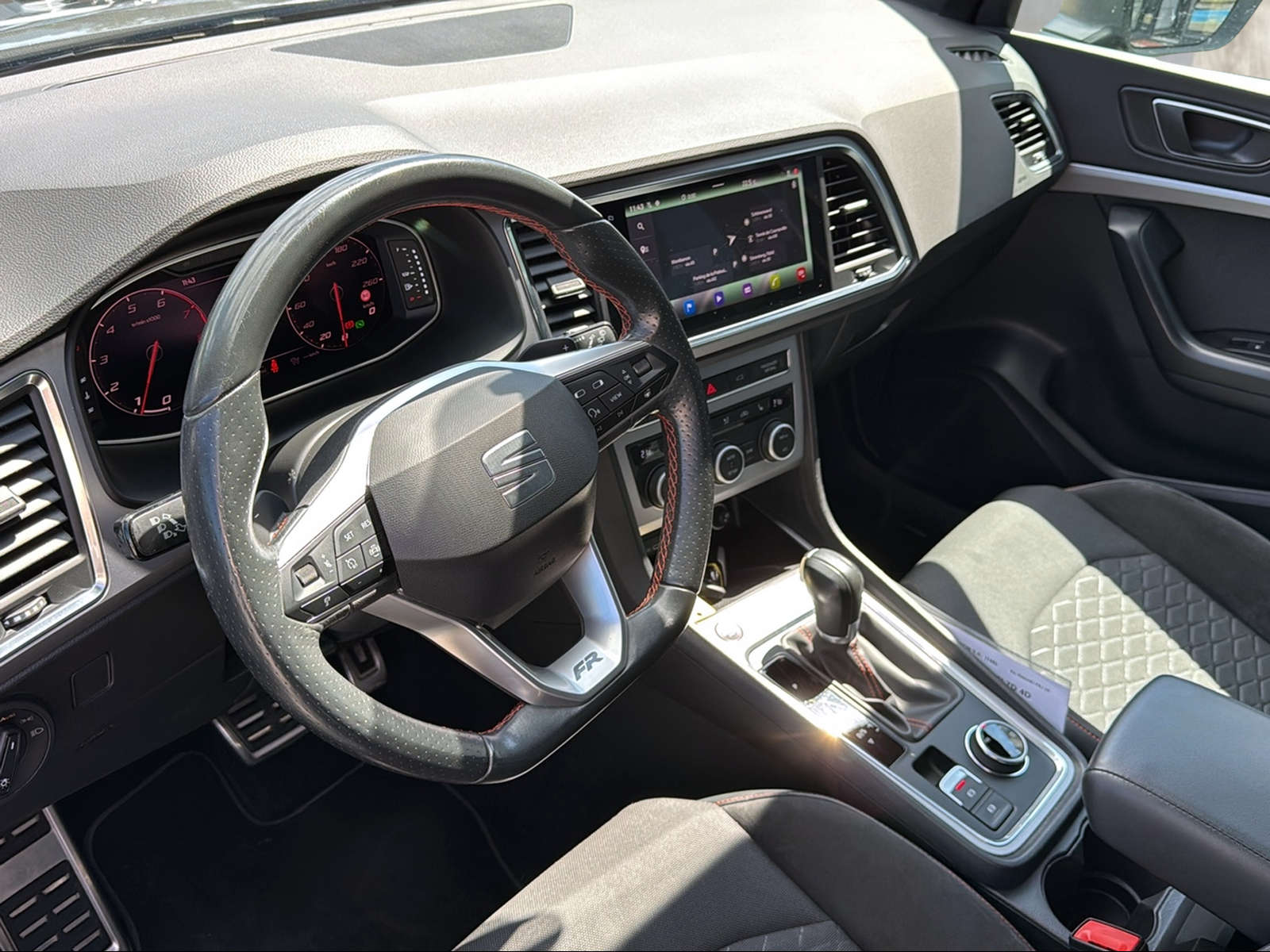 SEAT Ateca 2.0 TSI Hola FR 4Drive DSG-image-3
