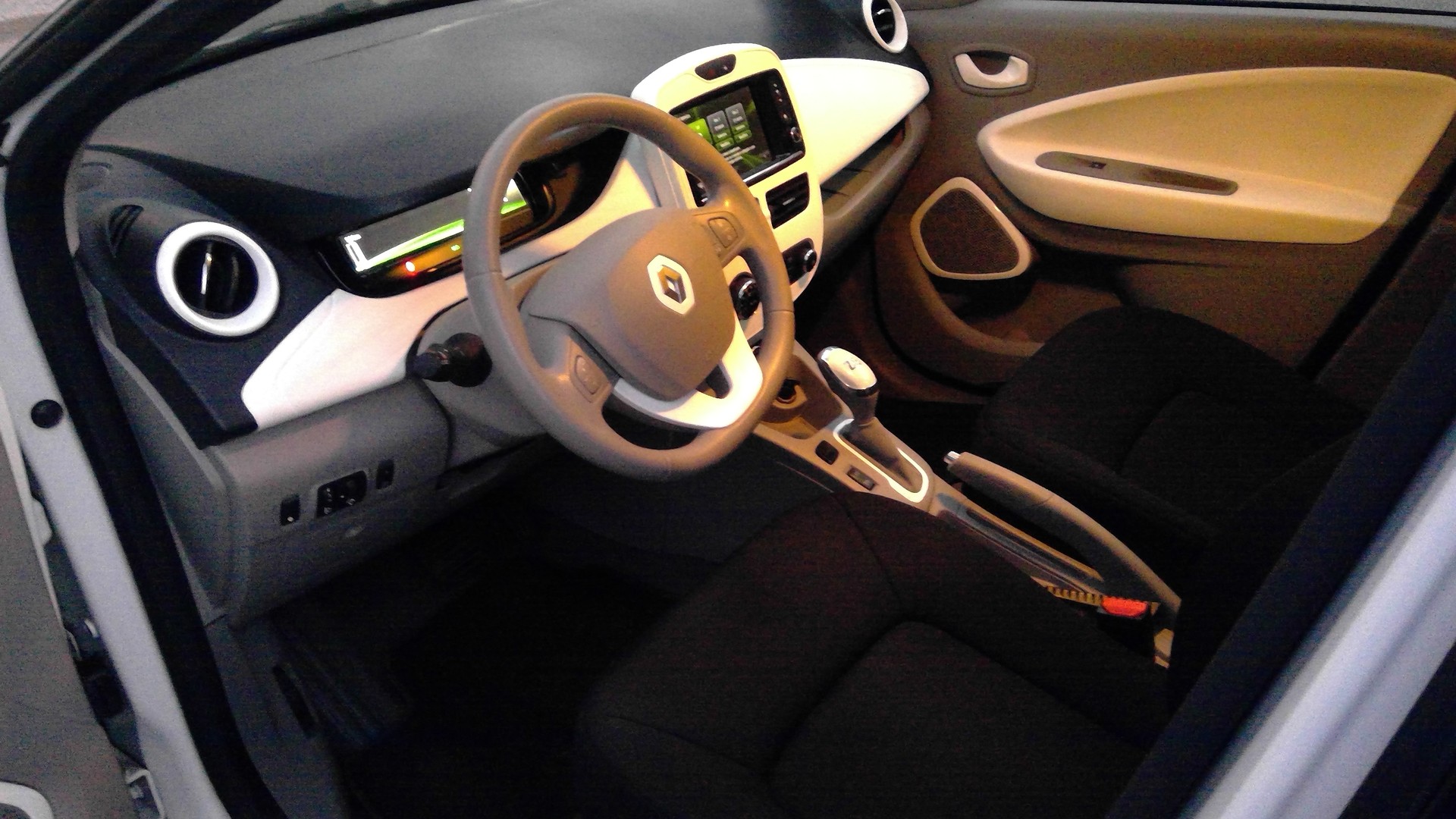 RENAULT Zoe Life R90 (Batterie Miete)-image-3