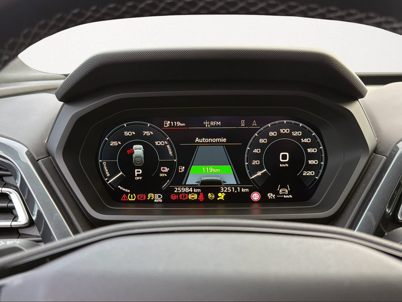 AUDI Q4 Sportback e-tron 50 quattro-image-3