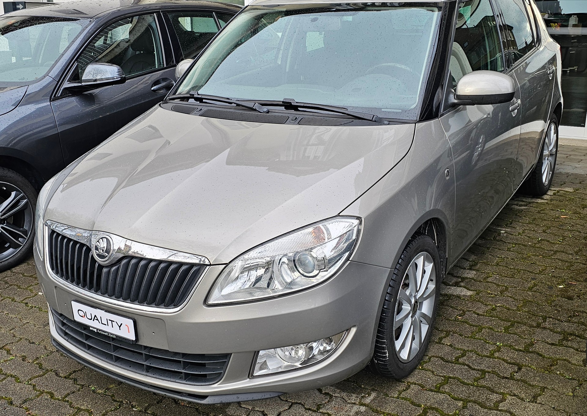 SKODA Fabia 1.2 TSI Elegance DSG-image-1
