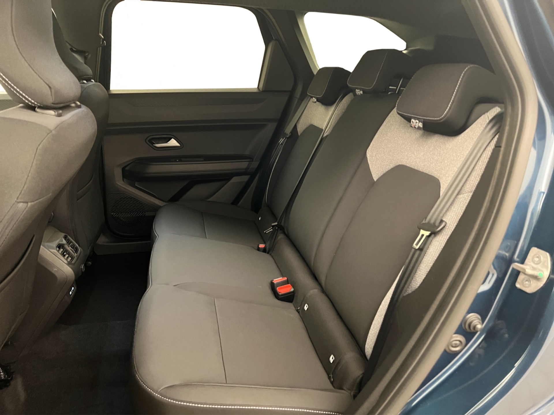 DACIA Bigster 1.8 Hybrid Journey-image-7