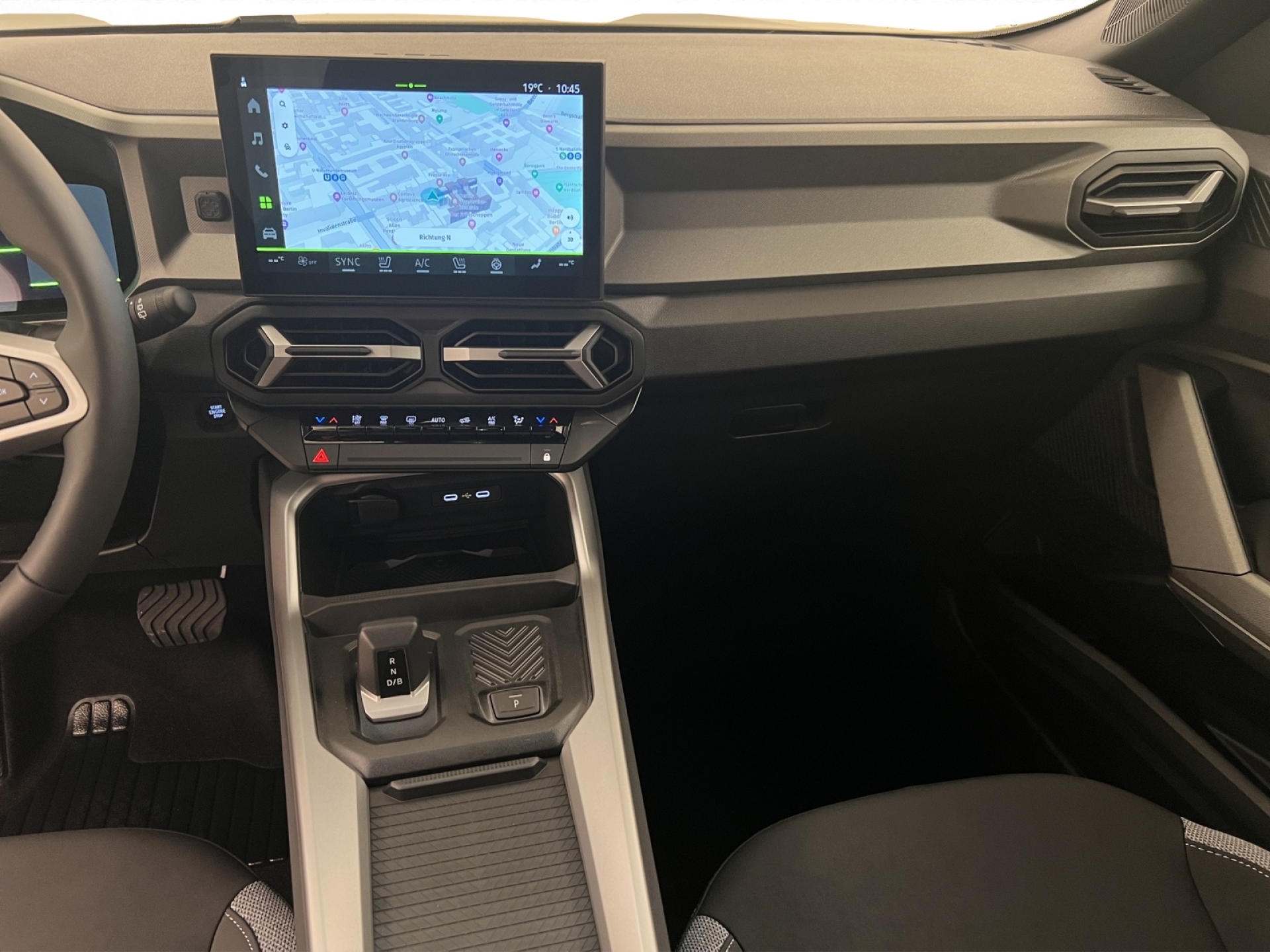 DACIA Bigster 1.8 Hybrid Journey-image-6