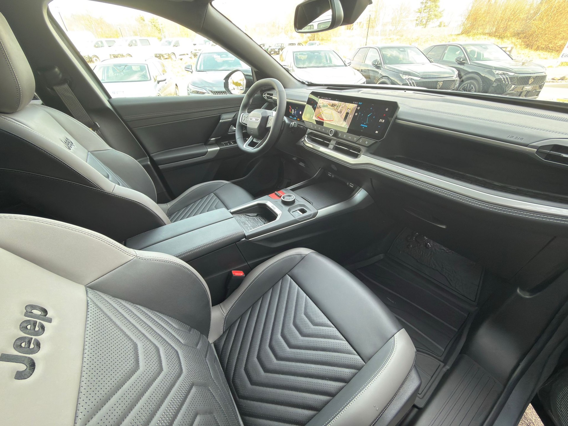 JEEP Compass Elektro 74kWh First Edition-image-7