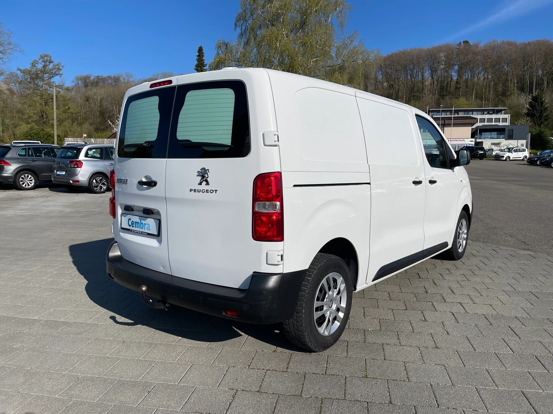 PEUGEOT Expert 2.0 BlueHDi 120 Active Standard-image-4